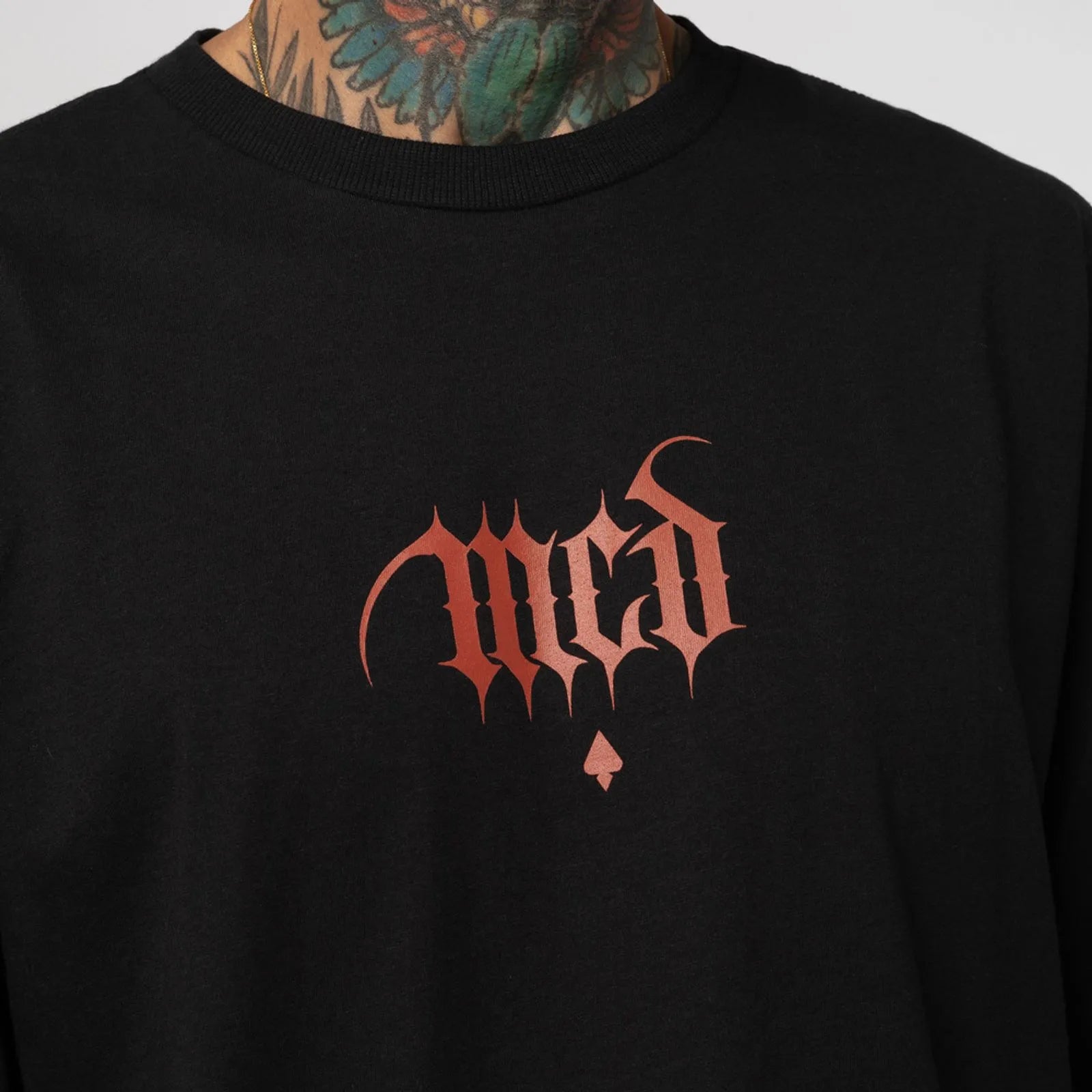 Camiseta Regular Manga Longa MCD Apocalipse