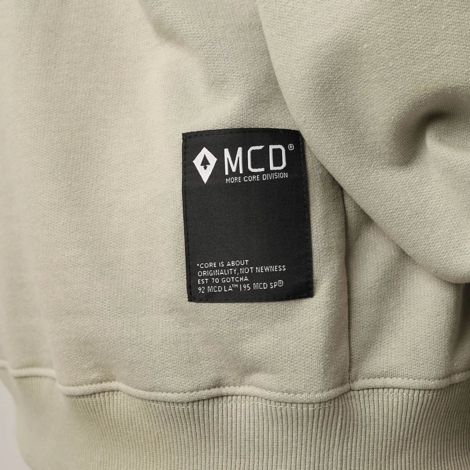 Moletom Canguru Fechado MCD Logo