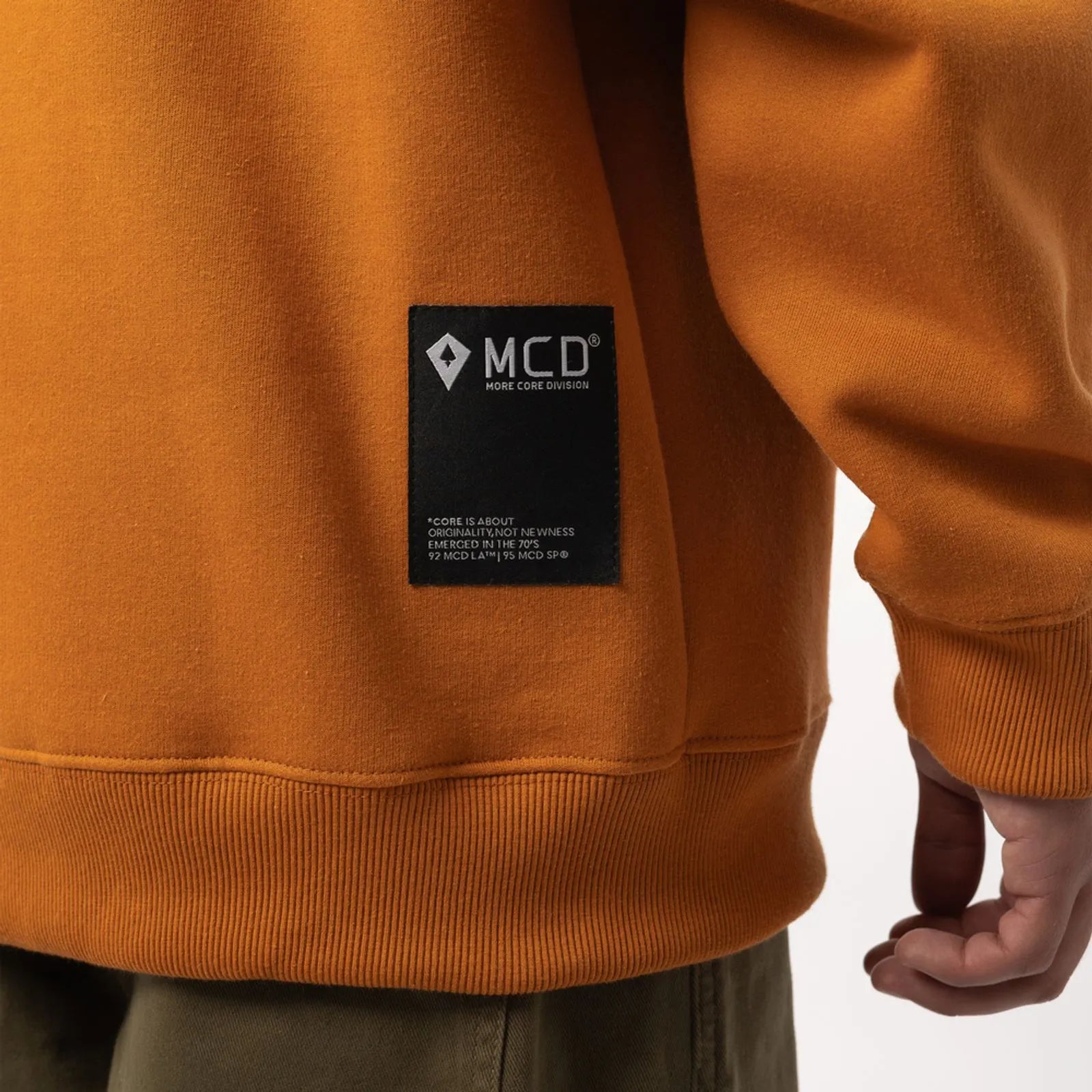 Moletom Canguru Fechado - MCD Logo