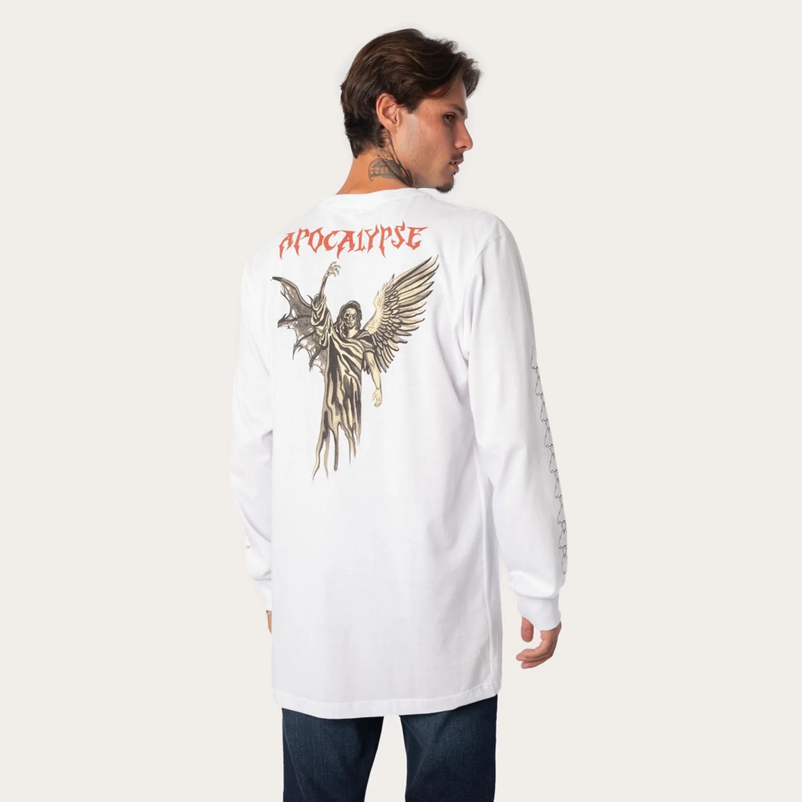 Camiseta Regular Manga Longa MCD Apocalipse