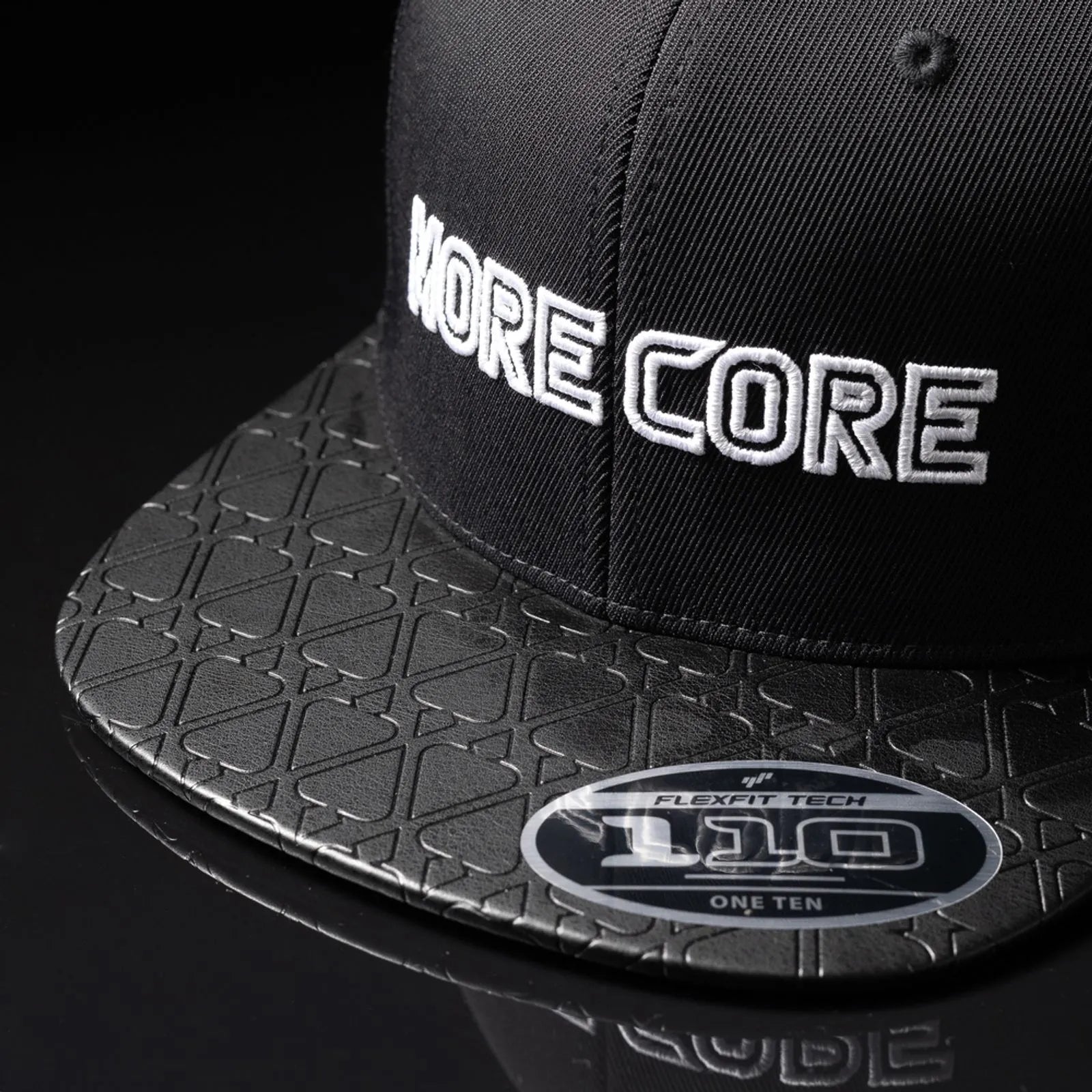 Boné Fitão 1.10 Aba Reta Flexfit MCD