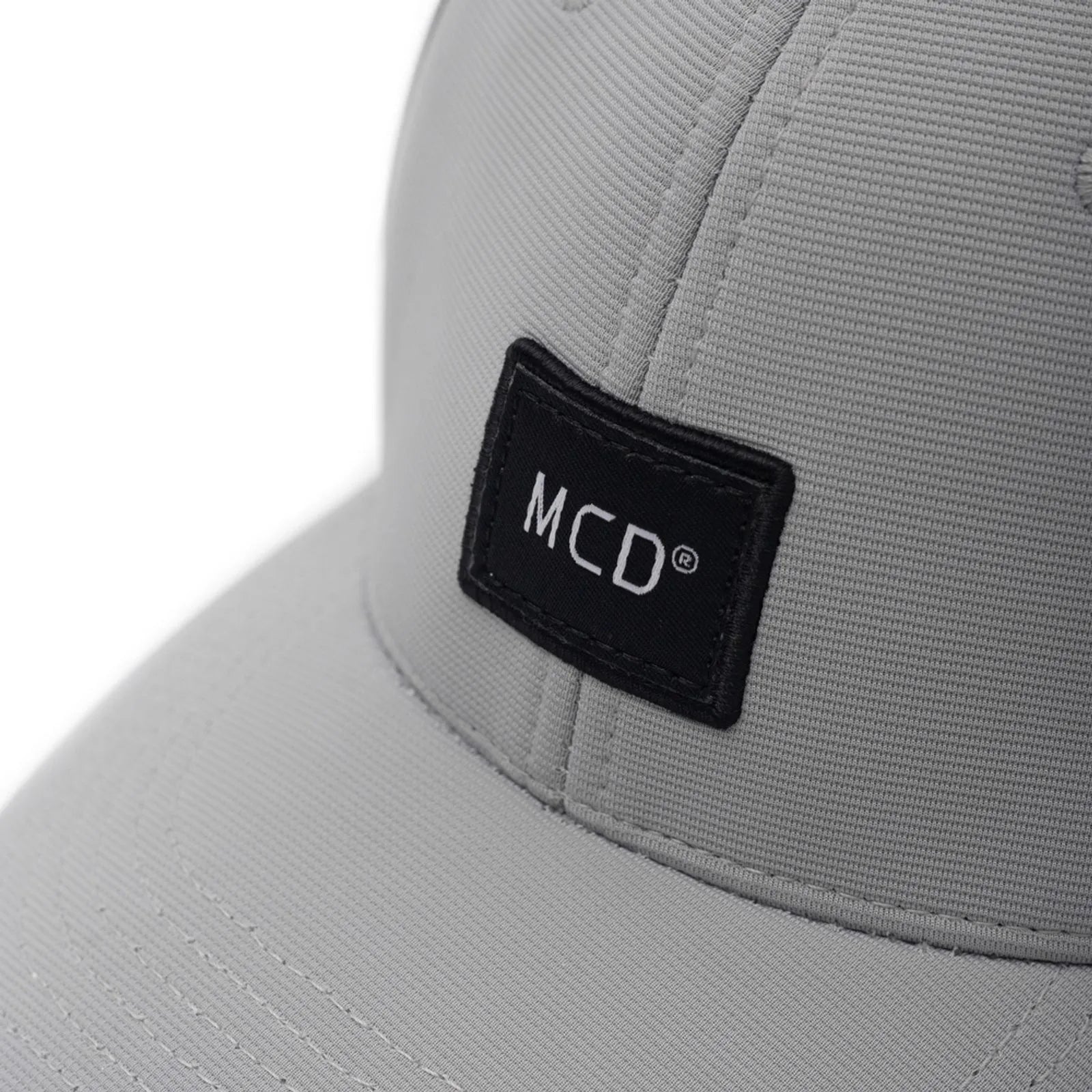 Boné MCD - Flexfit Aba Curva Fechado - Cinza