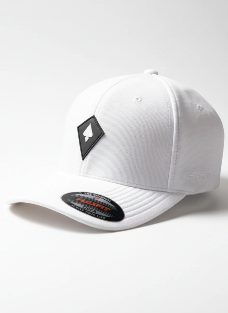 Boné MCD PIPA - Flexfit Aba Curva - Branco