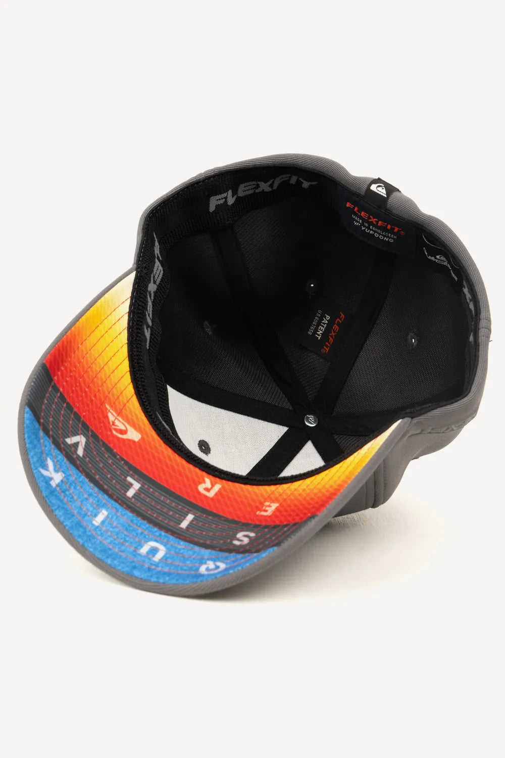 Boné Quiksilver Gradient Logo Wordblock - Lançamento
