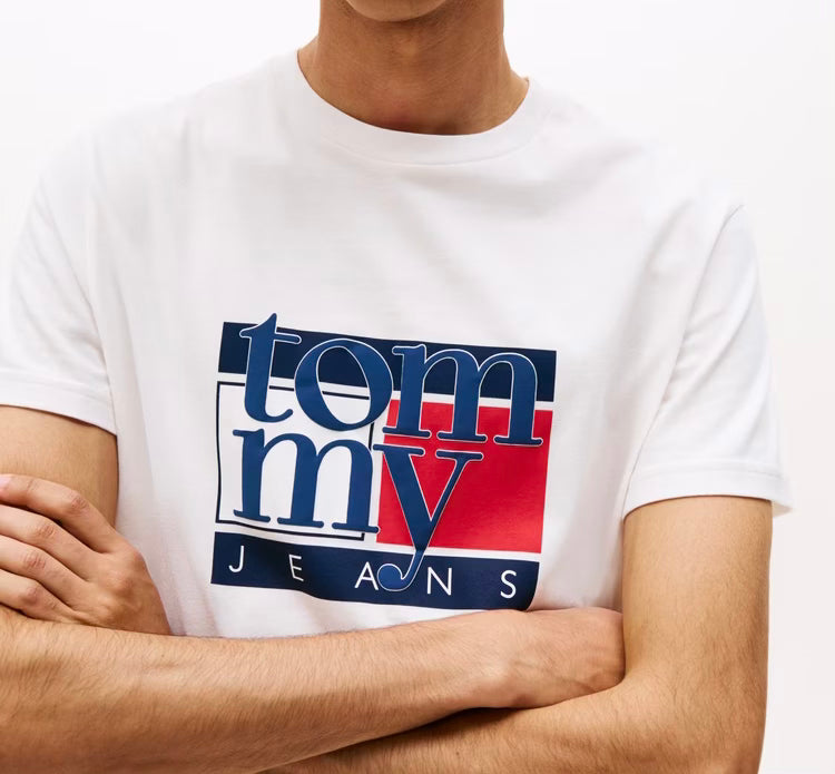 Camiseta Tommy Jeans SLIM FLAG TEE - off white