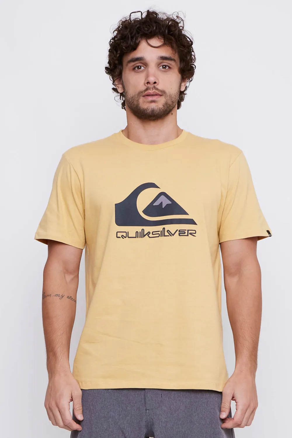 Camiseta Quiksilver M/C Full Logo Mostarda