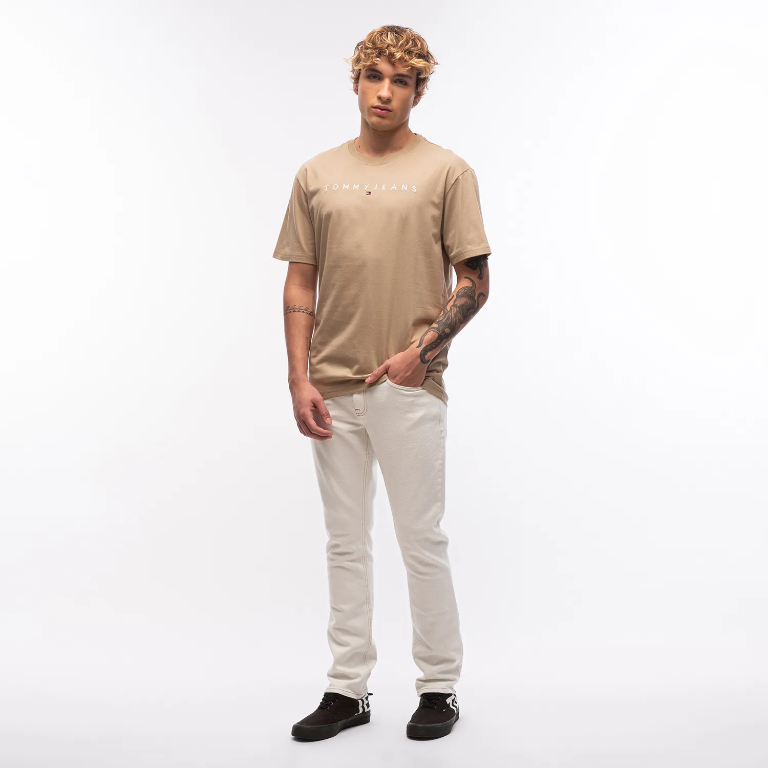 CAMISETA LOGO LINEAR TOMMY JEANS khaki