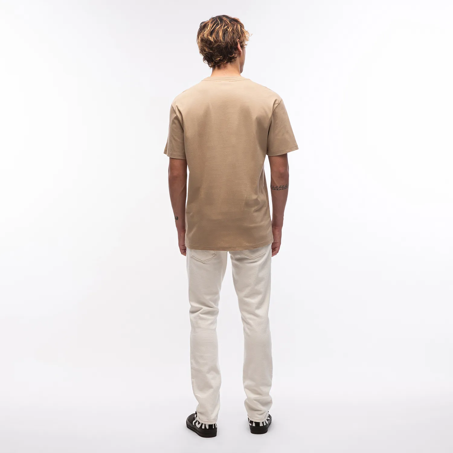 CAMISETA LOGO LINEAR TOMMY JEANS khaki